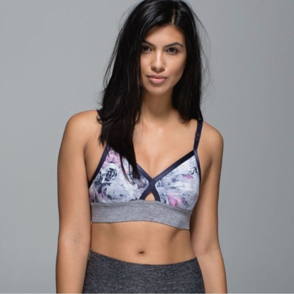 lululemon athletica Floral Print Bra better suited for A-B
Reposh- make offer!